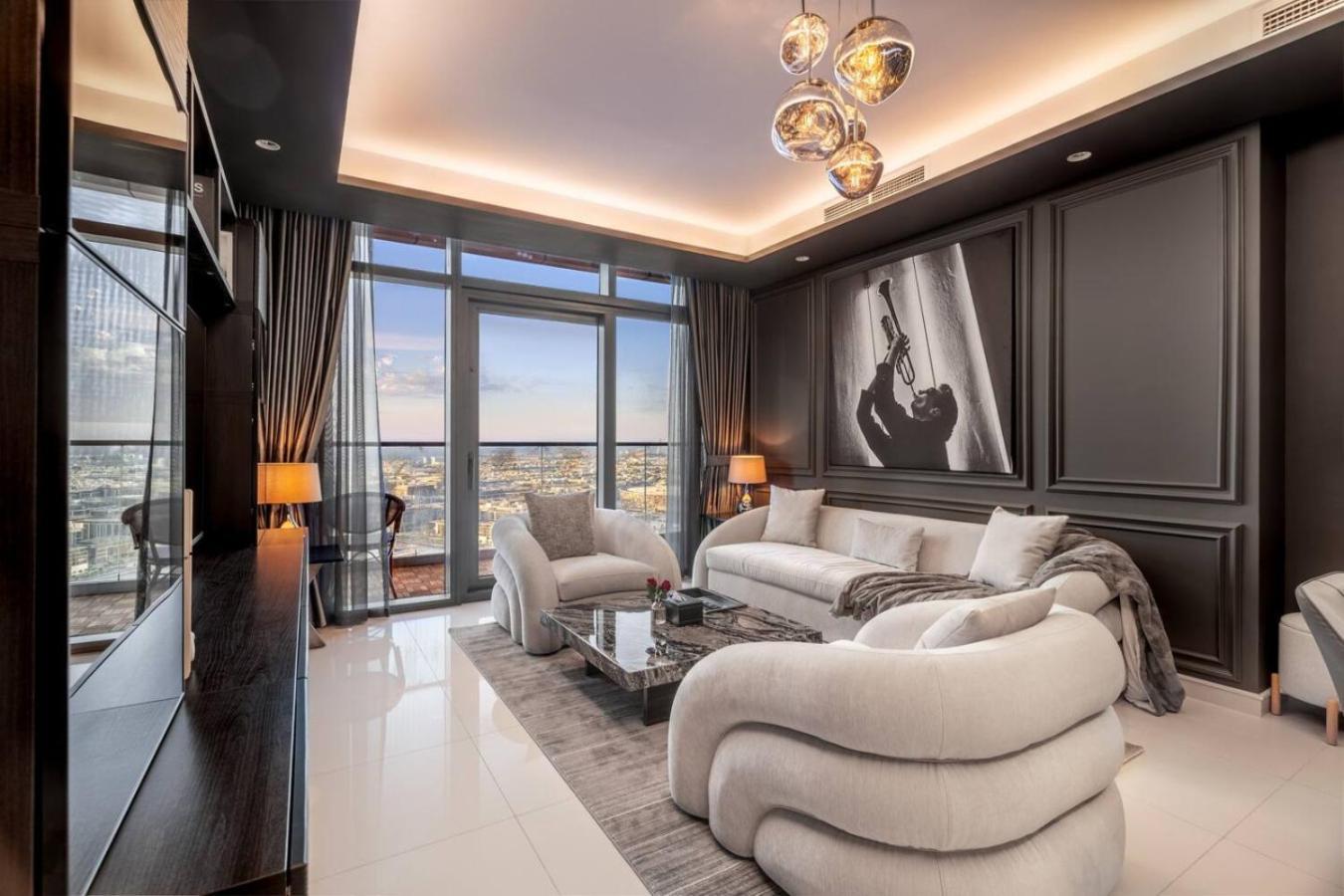 Apartment 5 Star Rooftop Infinity Pool With Burj Khalifa Views *